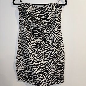 Forever 21 Plus Zebra Print Strapless Dress